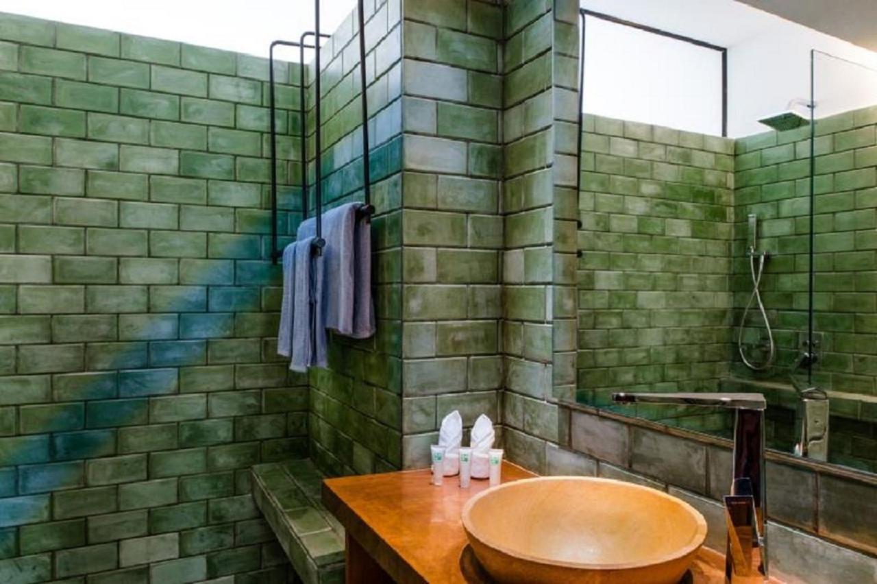 Atelier Hotel Siem Reap Exterior photo