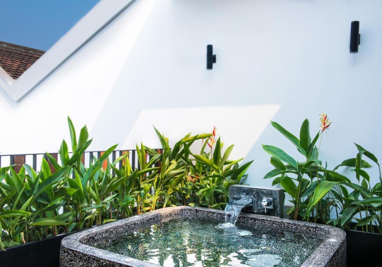 Atelier Hotel Siem Reap Exterior photo